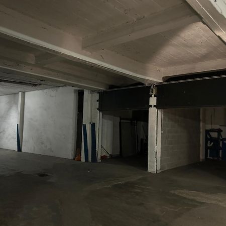 Ferienwohnung Un Nido Nel Centro Storico Con Garage Aosta Exterior foto